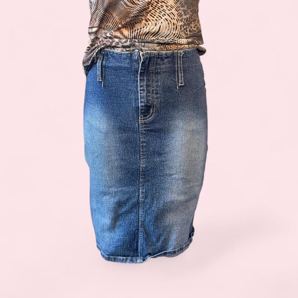 Lazer's‎ denim midi skirt 💙